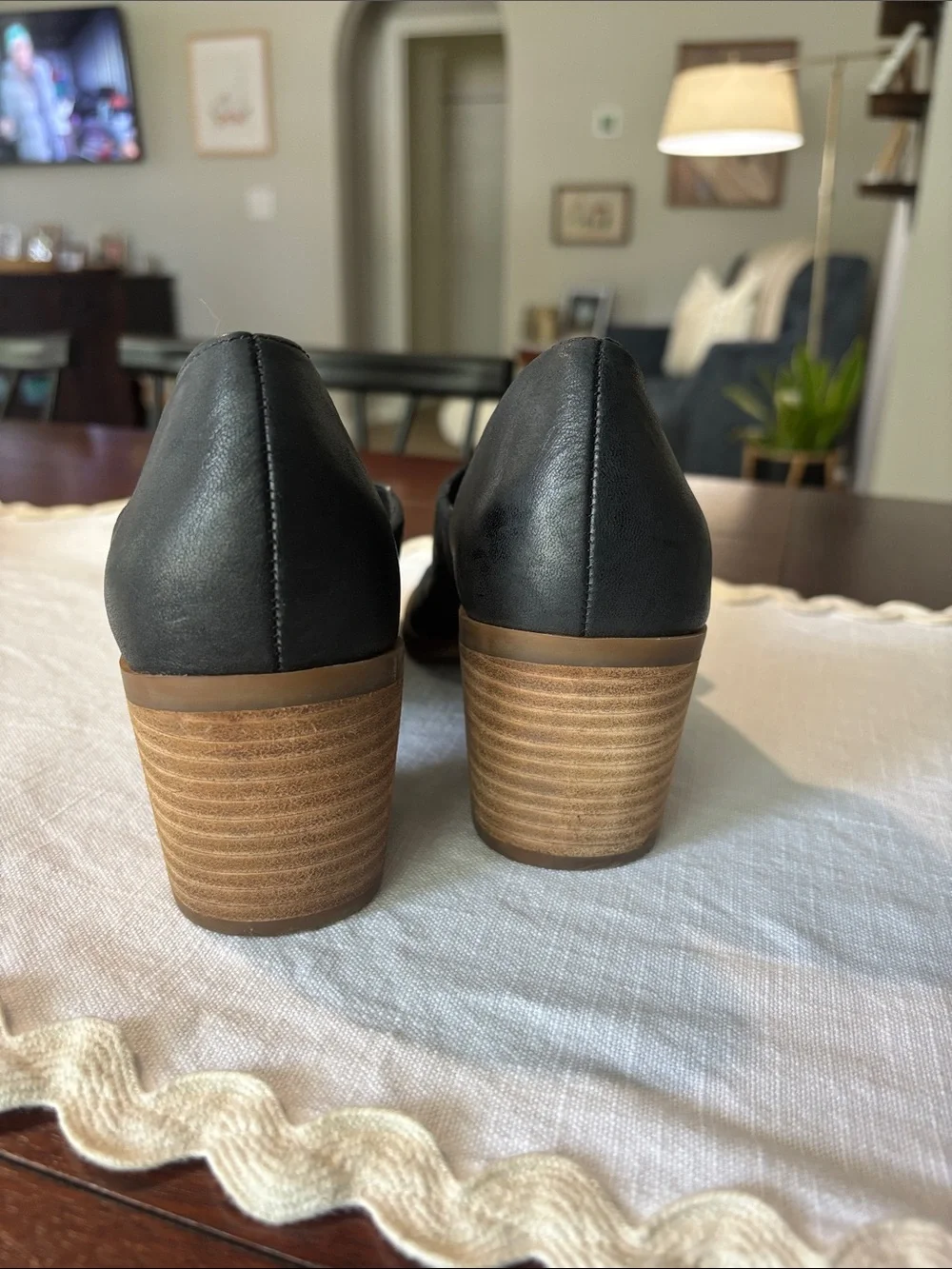 Sole Society leather heels cut out NEW never worn size 7.5